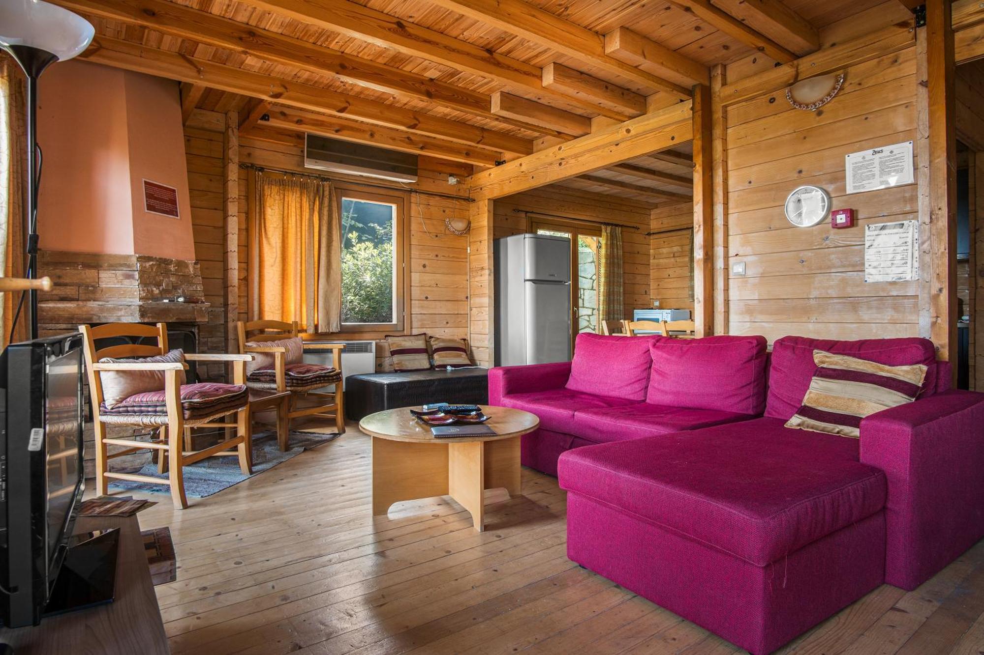Zeus-Village Οικισμός Φινλανδικών Chalet Με Πισίνες & Γυμναστήριο Molos  Exterior photo
