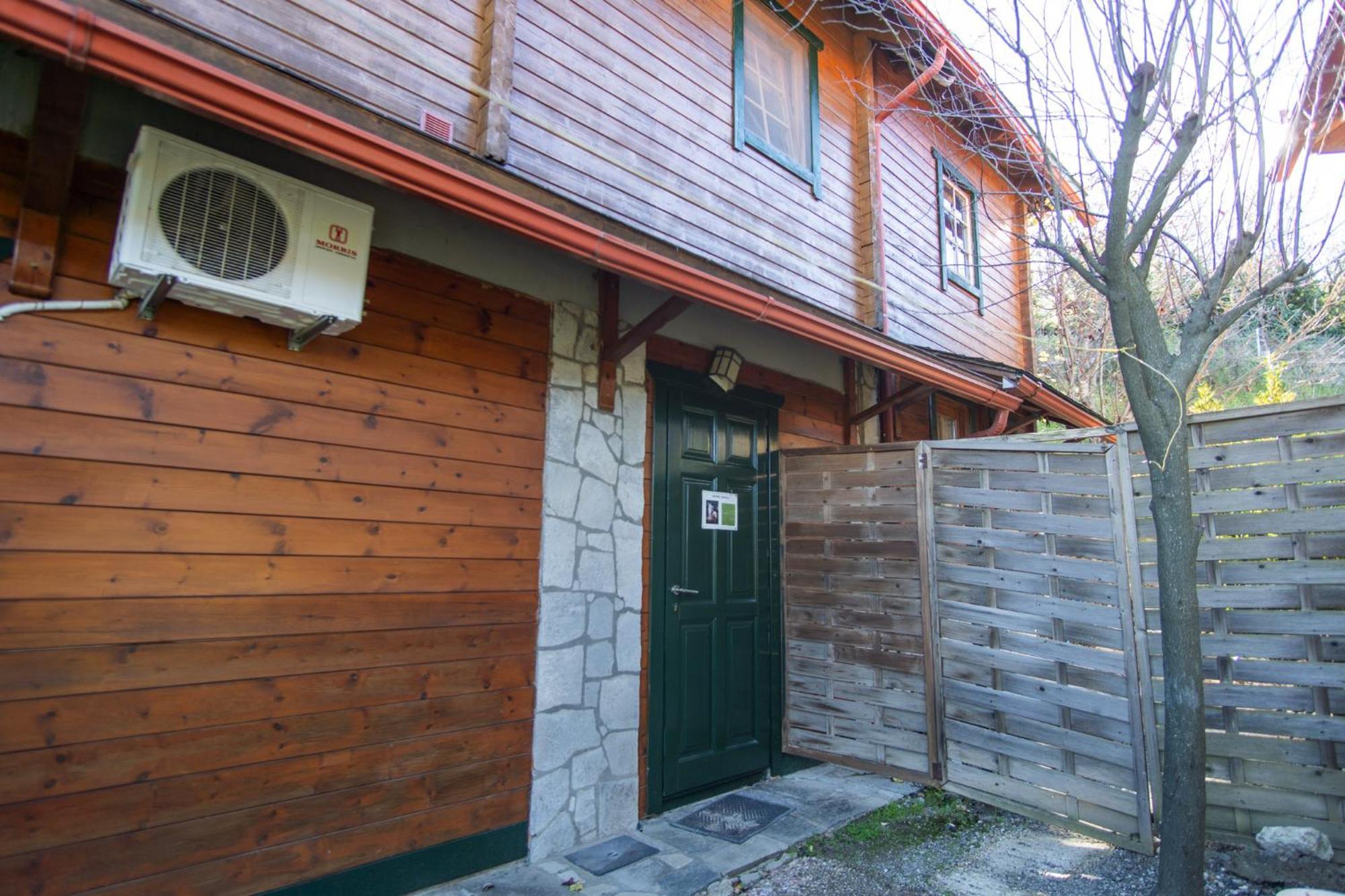 Zeus-Village Οικισμός Φινλανδικών Chalet Με Πισίνες & Γυμναστήριο Molos  Exterior photo