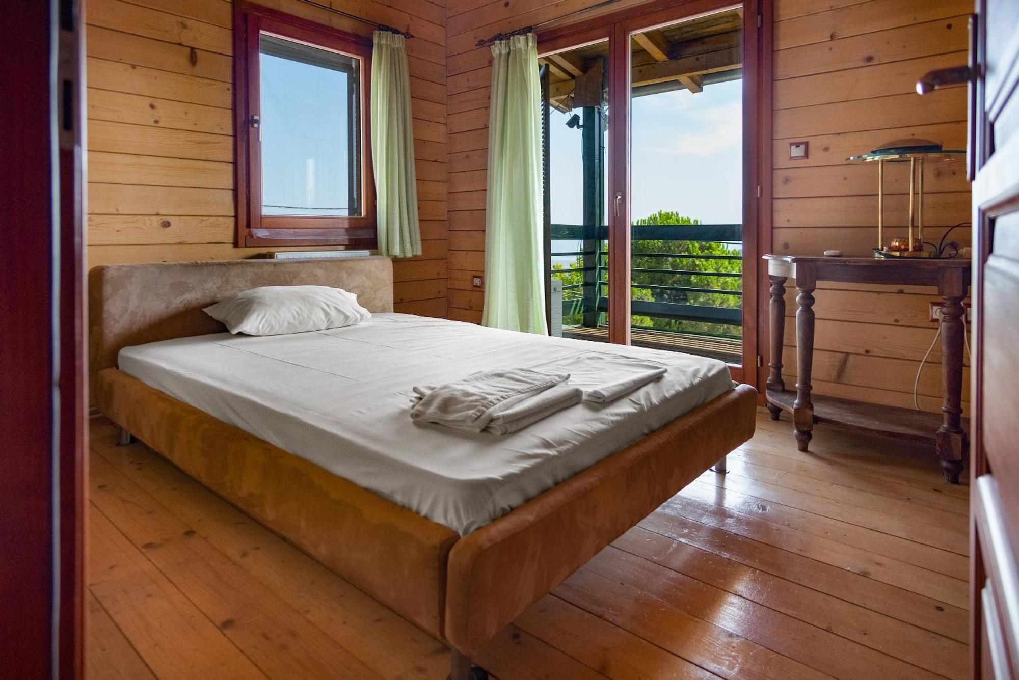 Zeus-Village Οικισμός Φινλανδικών Chalet Με Πισίνες & Γυμναστήριο Molos  Exterior photo