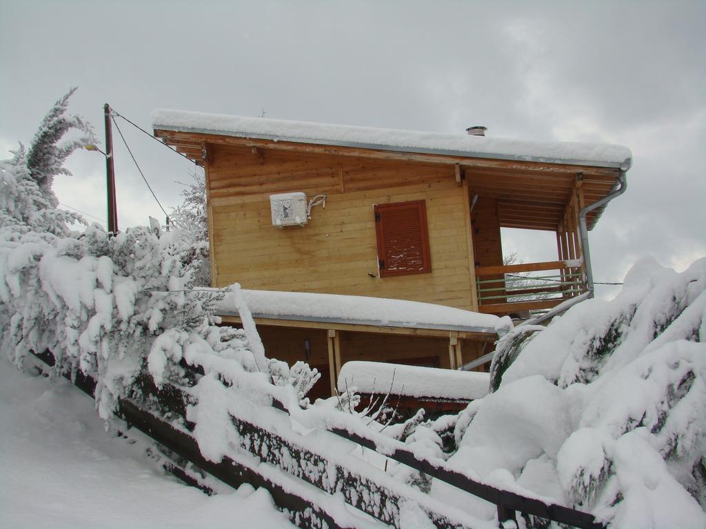 Zeus-Village Οικισμός Φινλανδικών Chalet Με Πισίνες & Γυμναστήριο Molos  Exterior photo